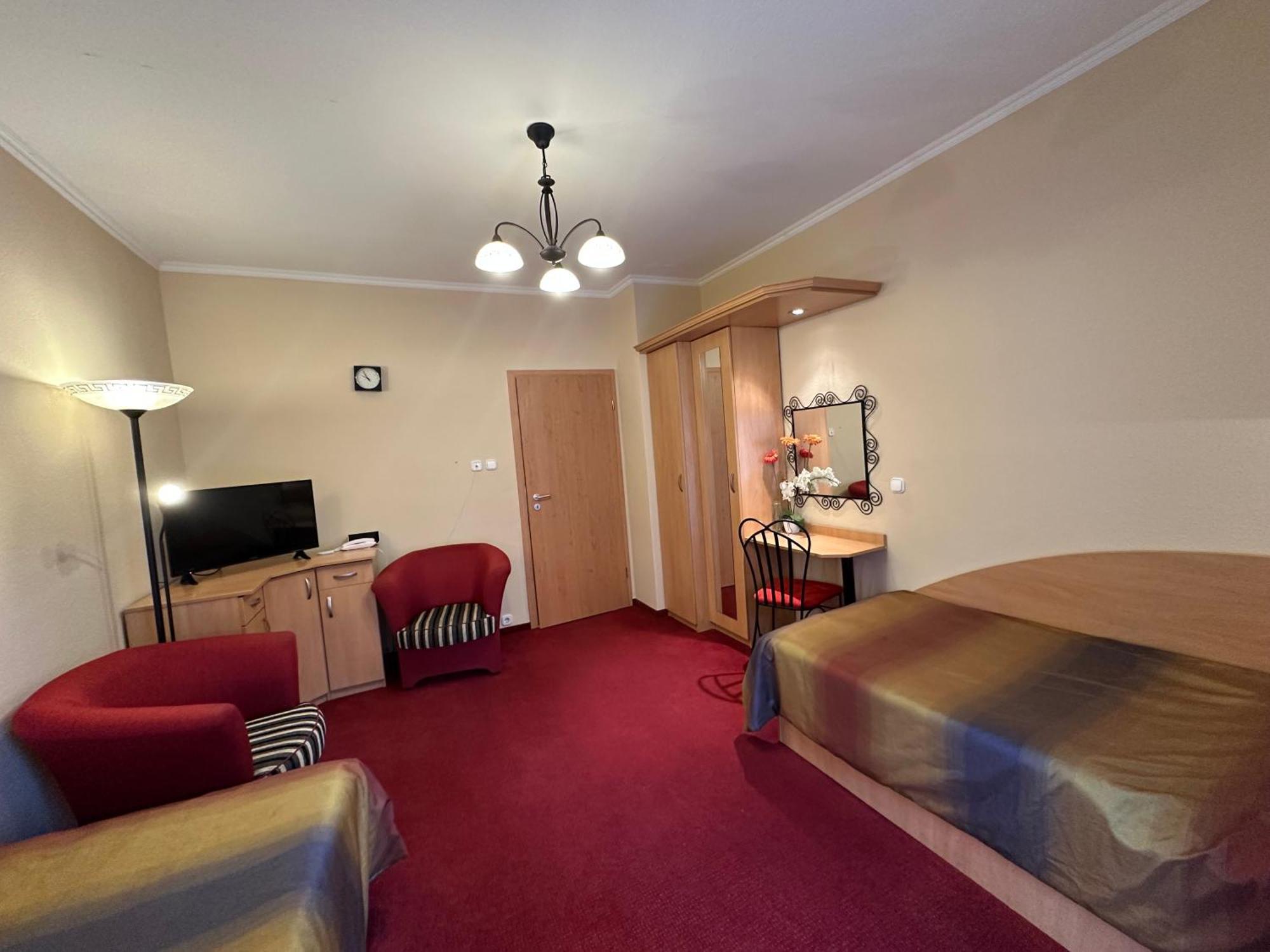 Siesta Club Apartman Harkany Exterior photo